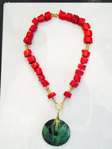 22kt Yellow Gold and Branch Coral Necklace & Varsite Drop