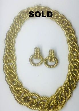 18K Yellow Gold Necklace and Earring Set
