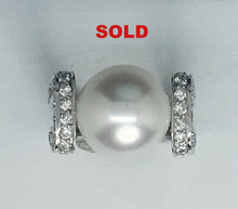 Load image into Gallery viewer, South Sea Pearl &amp; Diamond 18 Ring