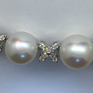 South Sea Pearl & Diamond Necklace –– 120 diamonds, 23 pearls