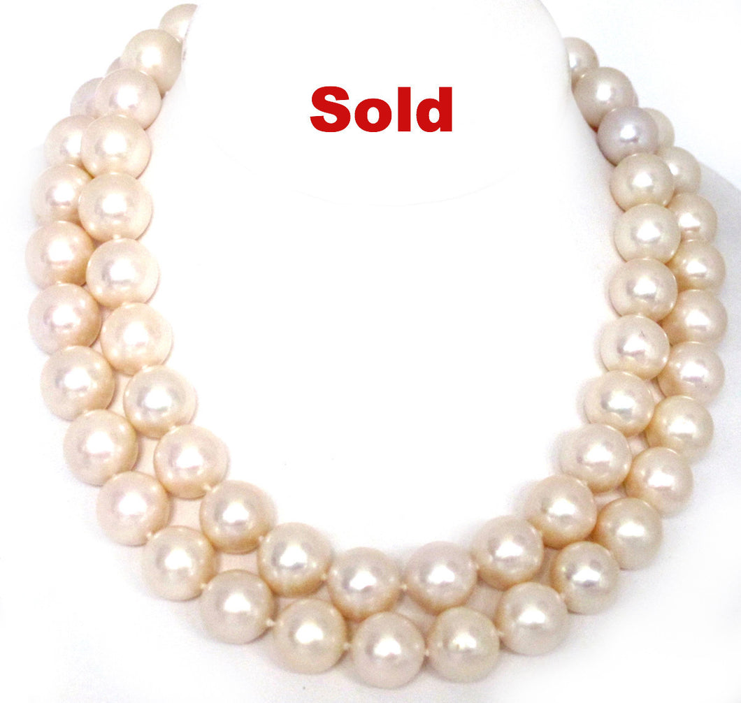 Pearl Necklace –– Multicolored